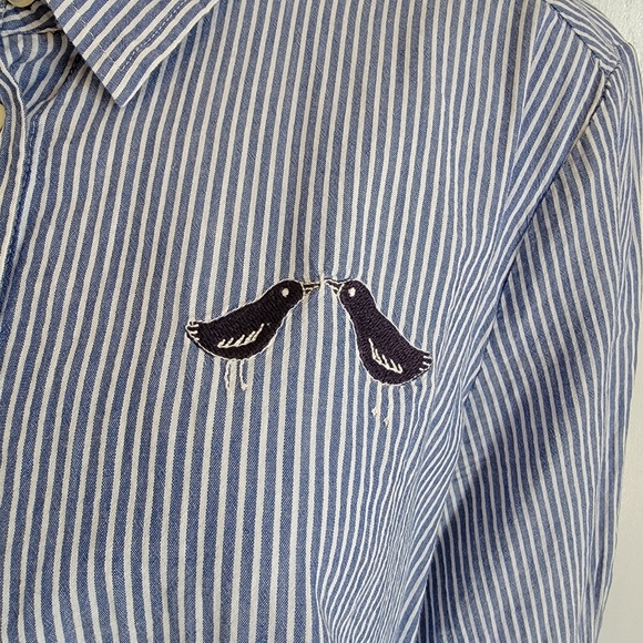 LOFT Blue White Striped 100% Cotton Button Down Shirt Embroidered Birds Size M - Picture 3 of 10